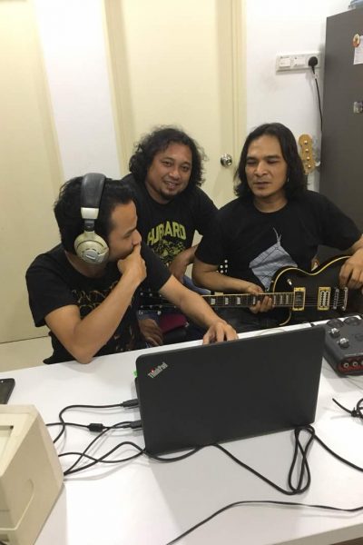 Jiwa Dunia recording session
