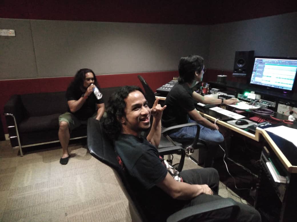 Jiwa Dunia recording session